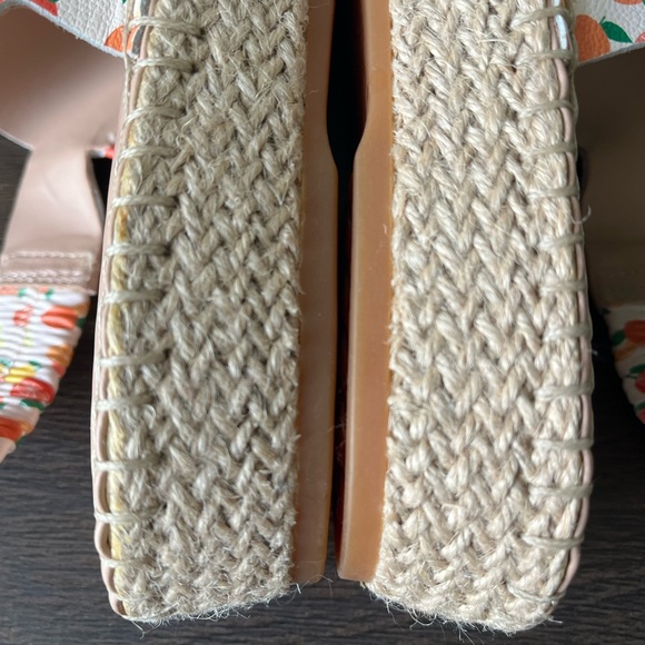 Cole Haan Pinch Sandals Marine Classic Espadrilles Fruit Print Size 7.5 B - Picture 16 of 16